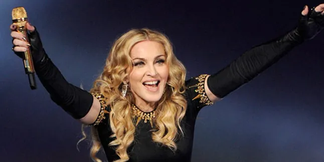 Madonna Buka Wajah Aslinya!