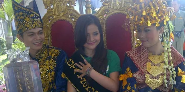 Tasya Kamila Diarak Keliling Kota Sarolangun