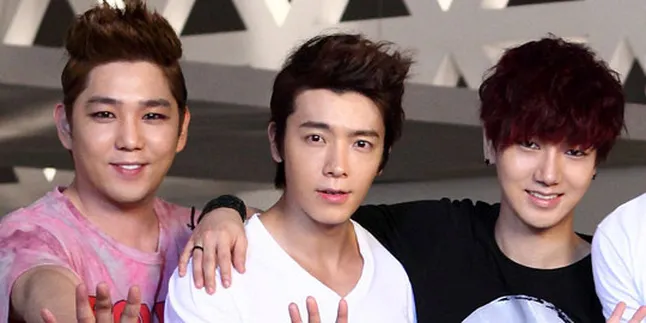 Foto: Kangin Ikut Super Junior Temui Donika di Lokasi Syuting MV