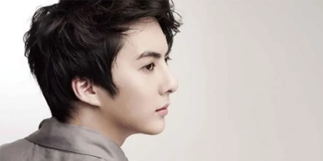 Comeback Juli, Kim Hyung Joon Rilis Teaser Foto