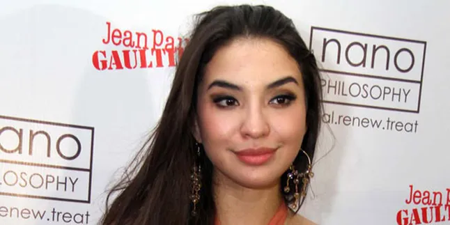 Manohara Ternyata Seorang Ratu Shopping?