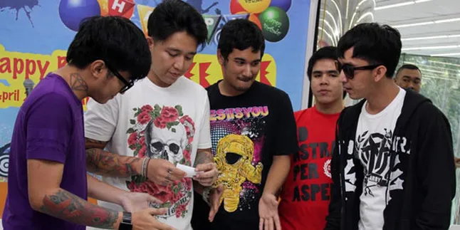 Pee Wee Gaskins Masuk Line Up Summer Sonic Tokyo Pee Wee Gaskins Masuk Line Up Summer Sonic Tokyo