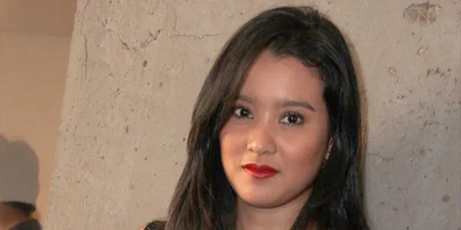 Marcella Zalianty Wajibkan ASI Untuk Anak