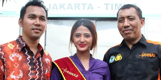 Dewi Perssik Jadi Duta Peduli Korban Narkoba