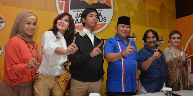 Sejumlah Artis Dukung Foke