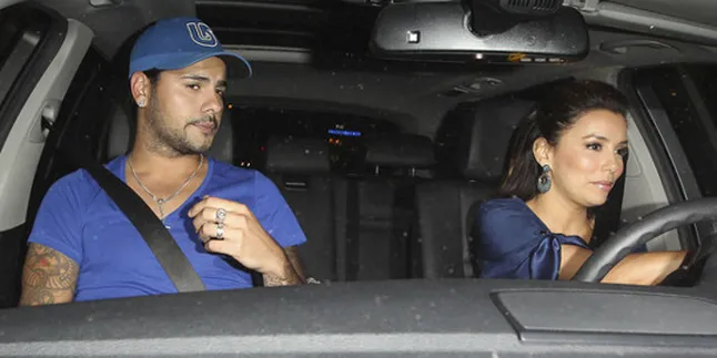 Eva Longoria - Eduardo Cruz Putus (Lagi)