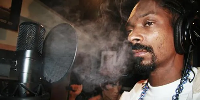 Bawa Ganja, Snoop Dogg Ditangkap di Norwegia