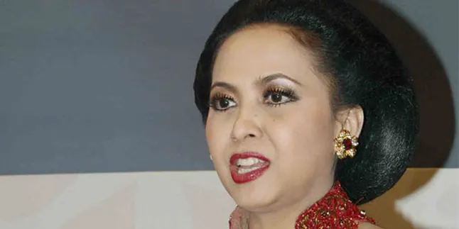 Sundari Soekotjo: Keroncong Tidak Mati Suri Sundari Soekotjo: Keroncong Tidak Mati Suri