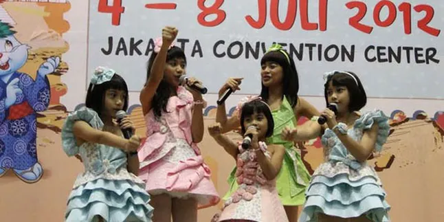 Lollipop Nyanyikan Lagu Bupati Kutai Kertanegara
