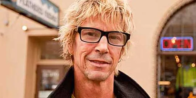 Pertanyaan Yang Sering Duff McKagan Terima Adalah...