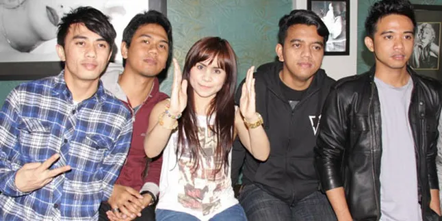 Geisha Tak Sangka Mampu Taklukkan Boyband