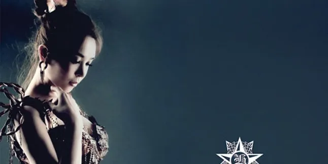 Bintang Transgender Korea, Harisu Kembali Dengan Shopping Girl MV