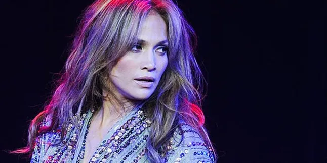 Setelah Tyler, Giliran J-Lo Ingin Mundur Dari American Idol