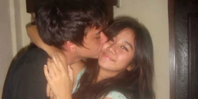 Chika Kinsky Akui Foto Mesranya Dengan Adipati Dolken