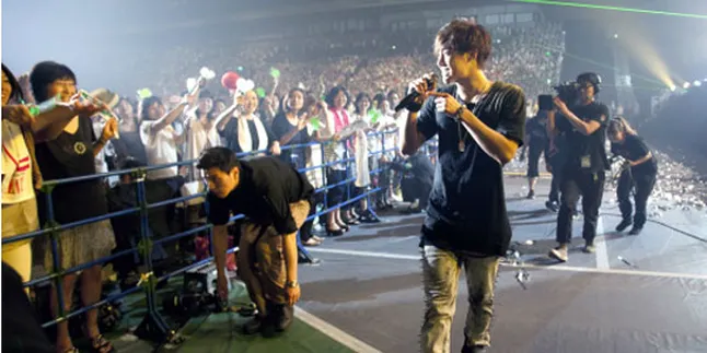 Kim Hyun Joong Jalani IV Treatment Demi Konser di Jepang