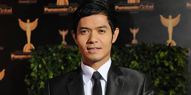 Puasa, Dude Harlino Tak Punya Menu Khusus