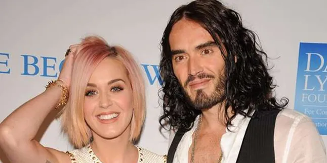Russell Brand - Katy Perry Resmi Bercerai