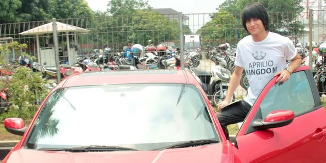 Taksi Ferrari Bikin Kevin Aprilio Galau
