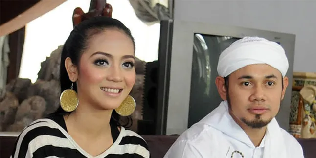 Ustad Guntur Bumi Nikahi Siri Nuri Maulida?