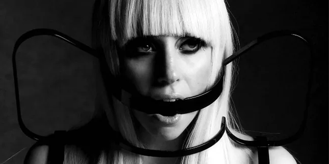 Mau Tahu Proses Pembuatan Parfum 'Fame' Lady Gaga? Mau Tahu Proses Pembuatan Parfum 'Fame' Lady Gaga?