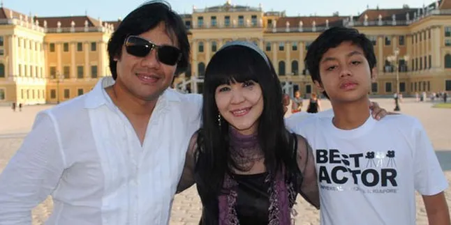 Tampil di Belanda, Ita Purnamasari Bawakan Lagu Daerah