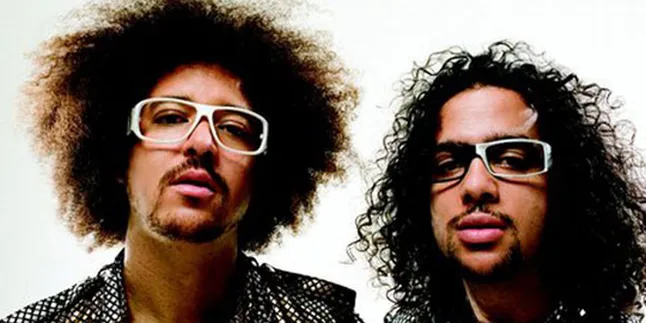 Nenek 90 Tahun Sajikan Shuffle Dance