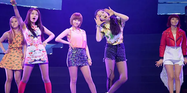 Wonder Girls Ungkap Foto Bareng Akon Wonder Girls Ungkap Foto Bareng Akon