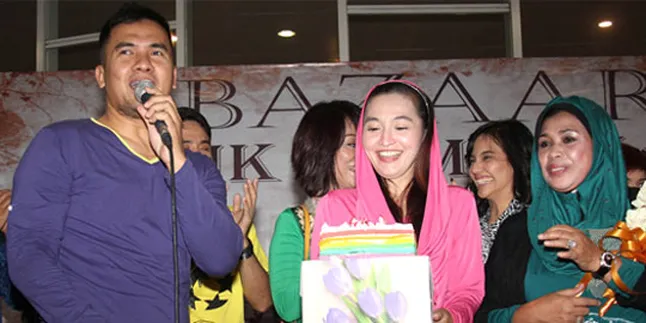 Saipul Jamil - Indah Sari Sudah 19 Tahun Saling Kenal