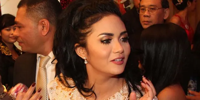 Krisdayanti: Perempuan Hamil Itu Bukan Perempuan Sakit
