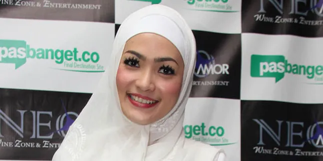 Christy Jusung Belum Siap Berjilbab