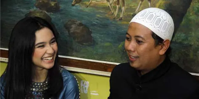 Opick dan Rachel Amanda Saling Puji