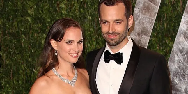 Natalie Portman - Benjamin Millepied Resmi Menikah