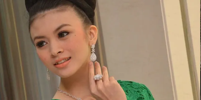 KapanLagi 17++ Challenge: Donita