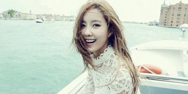 Enggan Komentari Kasus Hwayoung, Hyomin T-Ara Menangis