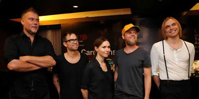 The Cardigans Lebih Banyak Bawakan Album GRAN TURISMO