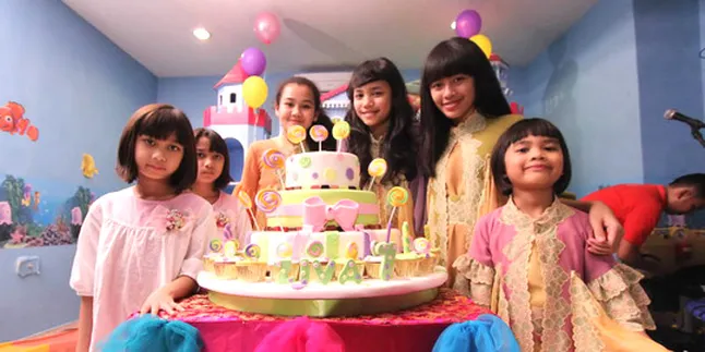 Ultah Pertama, Lollipop Pamer Lagu Baru