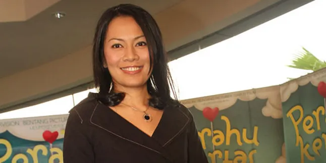 Adegan Perahu Kertas Ilhami Dewi Lestari Ciptakan Soundtrack