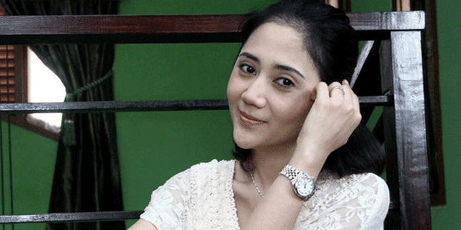 Aida Saskia: Gak Ada Ketupat? Gak Berasa Lebaran