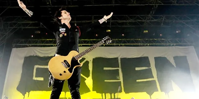 'Oh Love', Lagu Balada Green Day Yang Berkekuatan Besar