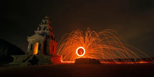 10 Candi Populer di Pulau Jawa yang Jadi Rekomendasi Wisata Sejarah