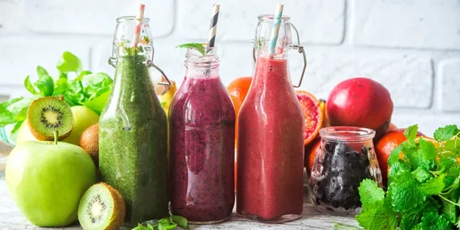 10 Cara Membuat Dressing Salad Buah, Bikin Salad Semakin Segar!