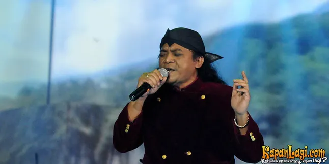 10 Lagu Didi Kempot 'Godfather of Broken Heart' Yang Paling Menyayat Hati 10 Lagu Didi Kempot 'Godfather of Broken Heart' Yang Paling Menyayat Hati