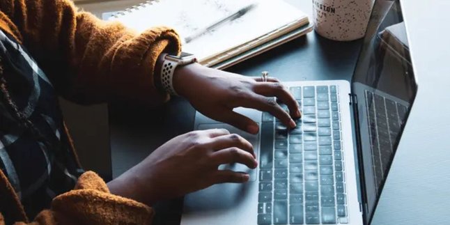 10 Laptop Editing Spek Tinggi Terbaik Harga Terbaru April 2025 10 Laptop Editing Spek Tinggi Terbaik Harga Terbaru April 2025