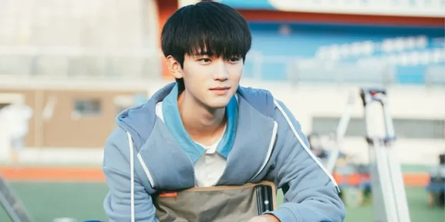 10 Rekomendasi Drama China Terbaik yang Diperankan Zhou Yiran 10 Rekomendasi Drama China Terbaik yang Diperankan Zhou Yiran