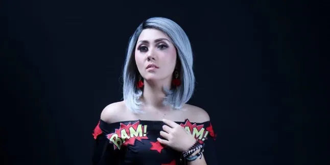 10 Tahun Absen, Aida Saskia Comeback Bawa 'Ayam Jago' ke Dunia Tarik Suara