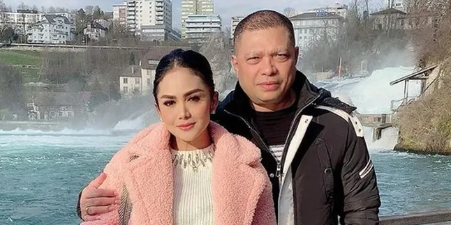 10 Tahun Menikah, Untuk Pertama Kali Krisdayanti Rayakan Ulang Tahun Tanpa Raul Lemos 10 Tahun Menikah, Untuk Pertama Kali Krisdayanti Rayakan Ulang Tahun Tanpa Raul Lemos