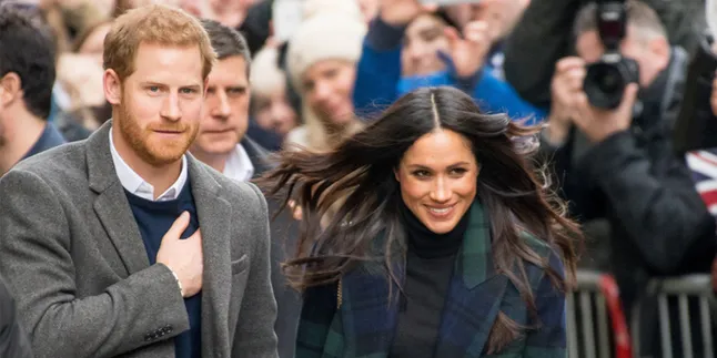 8 Tradisi Unik Royal Baby Kerajaan Inggris: Rahasia - Selimut Berusia 100 Tahun! 8 Tradisi Unik Royal Baby Kerajaan Inggris: Rahasia - Selimut Berusia 100 Tahun!