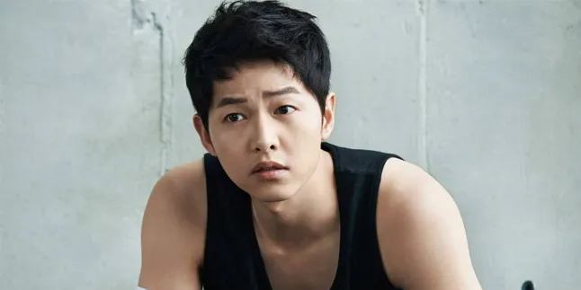 13 Tahun Berlalu, Foto Lawas Song Joong Ki Ini Hebohkan Netizen 13 Tahun Berlalu, Foto Lawas Song Joong Ki Ini Hebohkan Netizen
