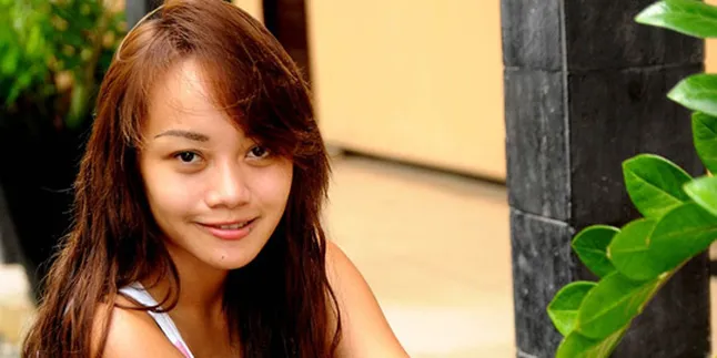 2013, Iva Trio Macan Bertekad Kuasai Lima Bahasa