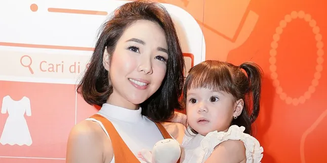 #2016BestNine Ala Gisella Anastasia, Semuanya Foto Baby Gempi!